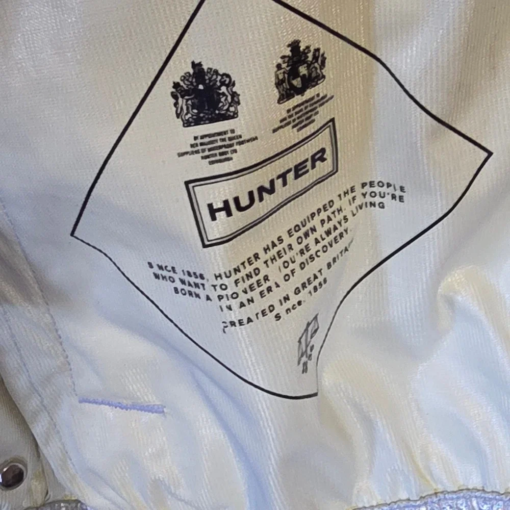 Hunter Kids Silver Holographic Iridescent Rain Jacket Windbreaker Age 9-10